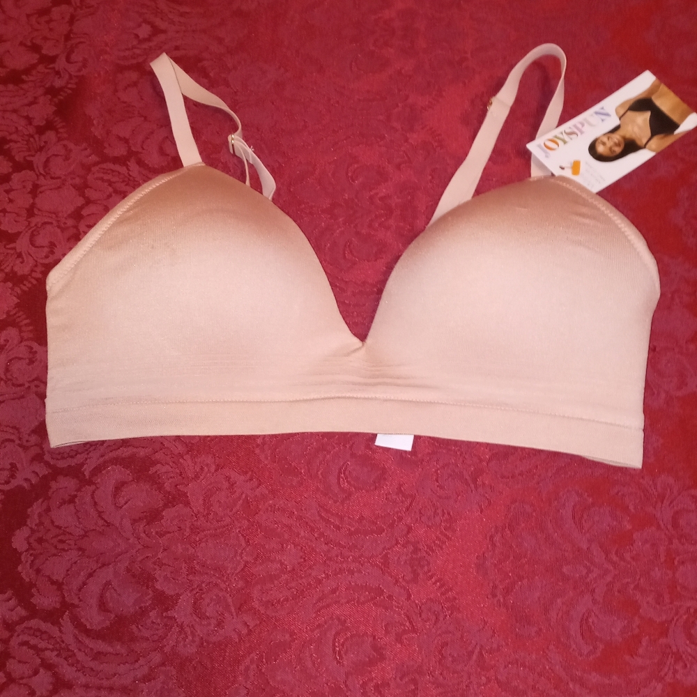 Seamless Tan Bra NWT Wirefree